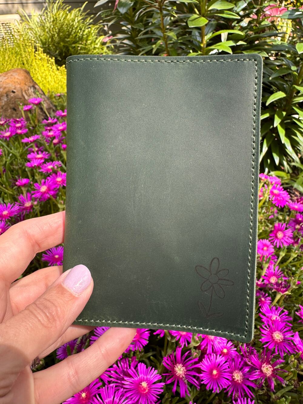 Genuine Leather Passport Holder DARK GREEN Passport Wallet NEW FAST SHIP